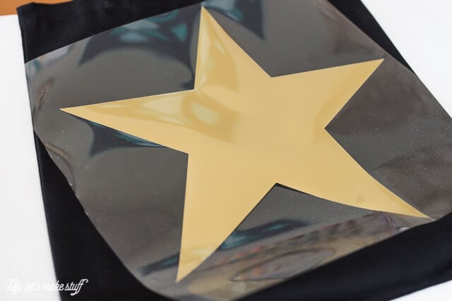 Walk of Fame Swag Bag - the perfect party favor for an Oscars party! Fill with all sorts of fun goodies for your guests and make them feel like a star!