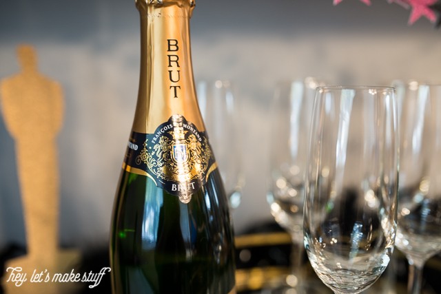 Throw a Girl's Night at the Oscars! The perfect time to break out the champagne and chocolate with your best girlfriends. Post includes recipes, products, and games that are perfect for the Academy Awards!
