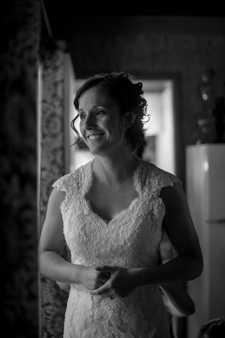 A bride standing in a room