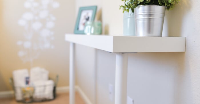 https://heyletsmakestuff.com/wp-content/uploads/2014/08/IKEA-Console-Table-FB-LINK-UPLOAD-700-x-366.jpg