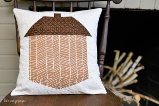 Easy Acorn Quilt Block from @letseatgrandpa