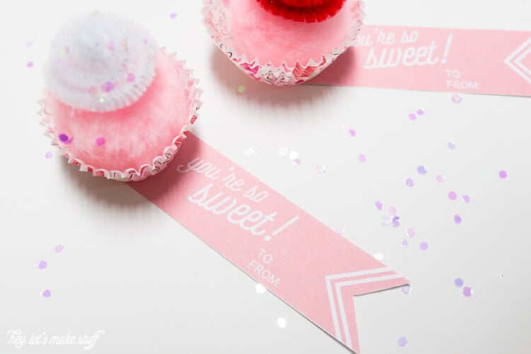 mini cupcake valentines with sweet printables