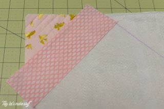 Using the quilt-as-you-go technique, you can make this Seaside Boardwalk quilt block! Check out this blog for other quilting tutorials, too.