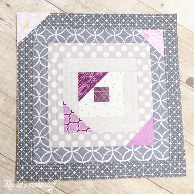 Finished modified log cabin block using the quilt-as-you-go (QAYG) method 