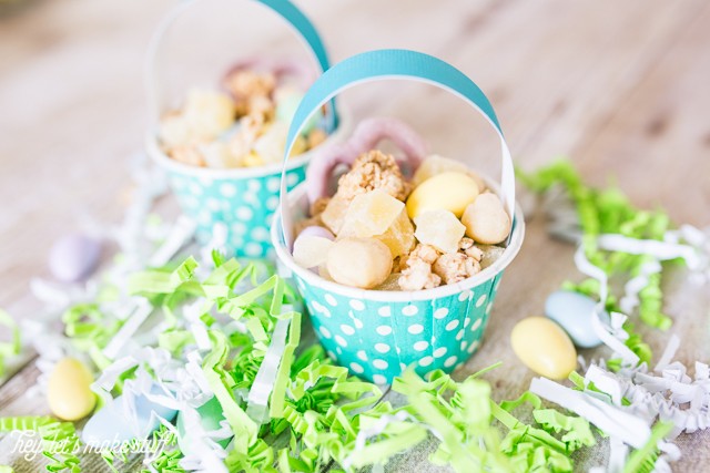 Mini Easter basket snack cups