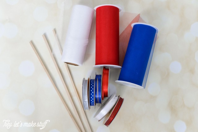 supplies needed for DIY patriotic streamers