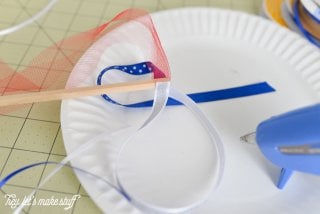 These scrapbusting streamers are perfect for patriotic parades! And they can be made with stuff you probably already have in your stash