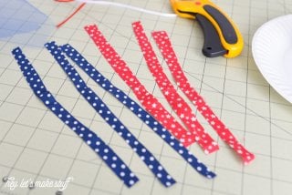 These scrapbusting streamers are perfect for patriotic parades! And they can be made with stuff you probably already have in your stash