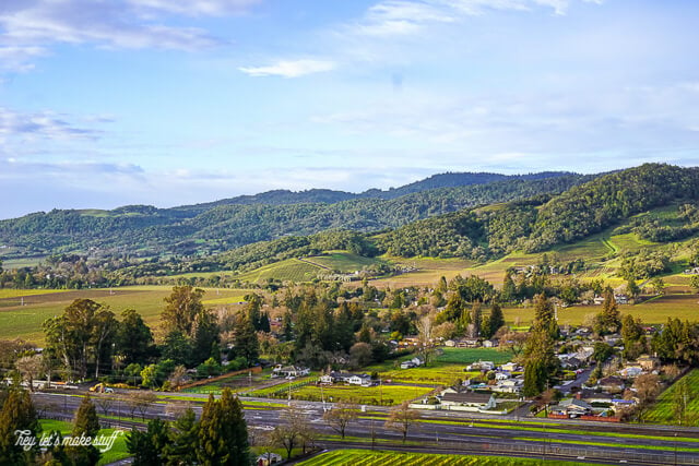 Scared of heights? So am I! Here's my experience in a hot air balloon in Napa Valley. Come see if you can conquer your fear like I did!