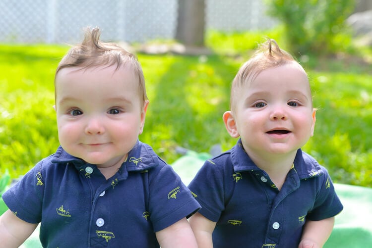 identical twin boys