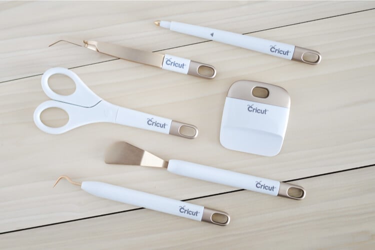 must-have Cricut accessories