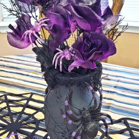DIY spider web vase