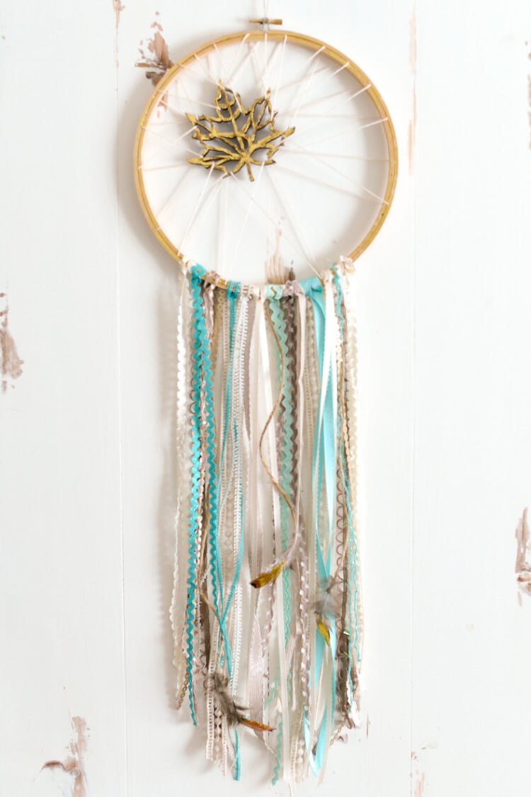 DIY Dreamcatcher Tutorials Hey Let S Make Stuff   Fall Dream Catcher FEATURE 750 X 1125 