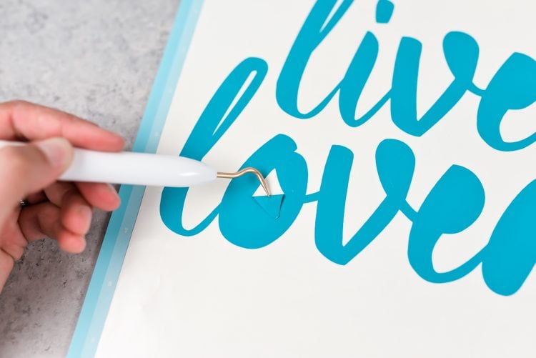 Transfer Tape 101: How to Use Transfer Tape with Silhouette or Cricut Vinyl  - Persia Lou