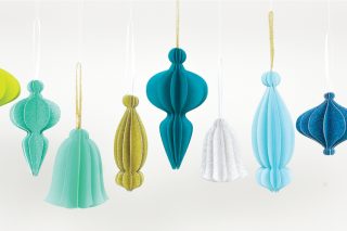 DIY Christmas Ornaments with the Cricut - Hey, Let's Make Stuff