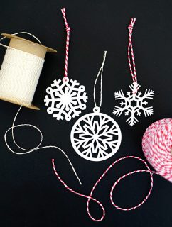 DIY Christmas Ornaments with the Cricut - Hey, Let's Make Stuff