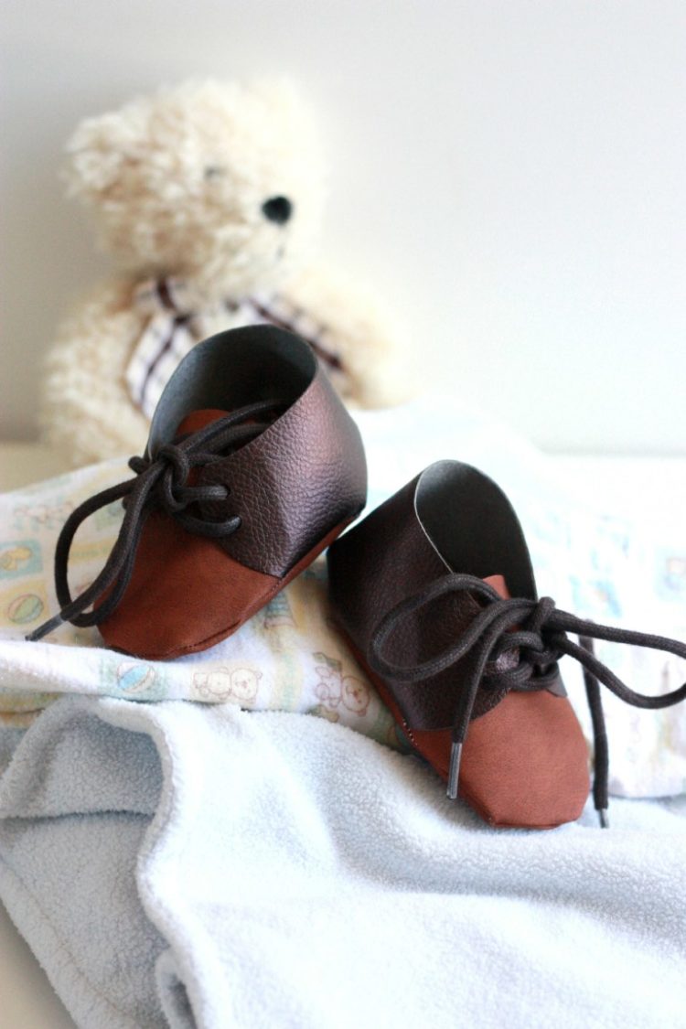  FAUX LEATHER BABY SHOES WITH CRICUT EXPLORE AIR 2