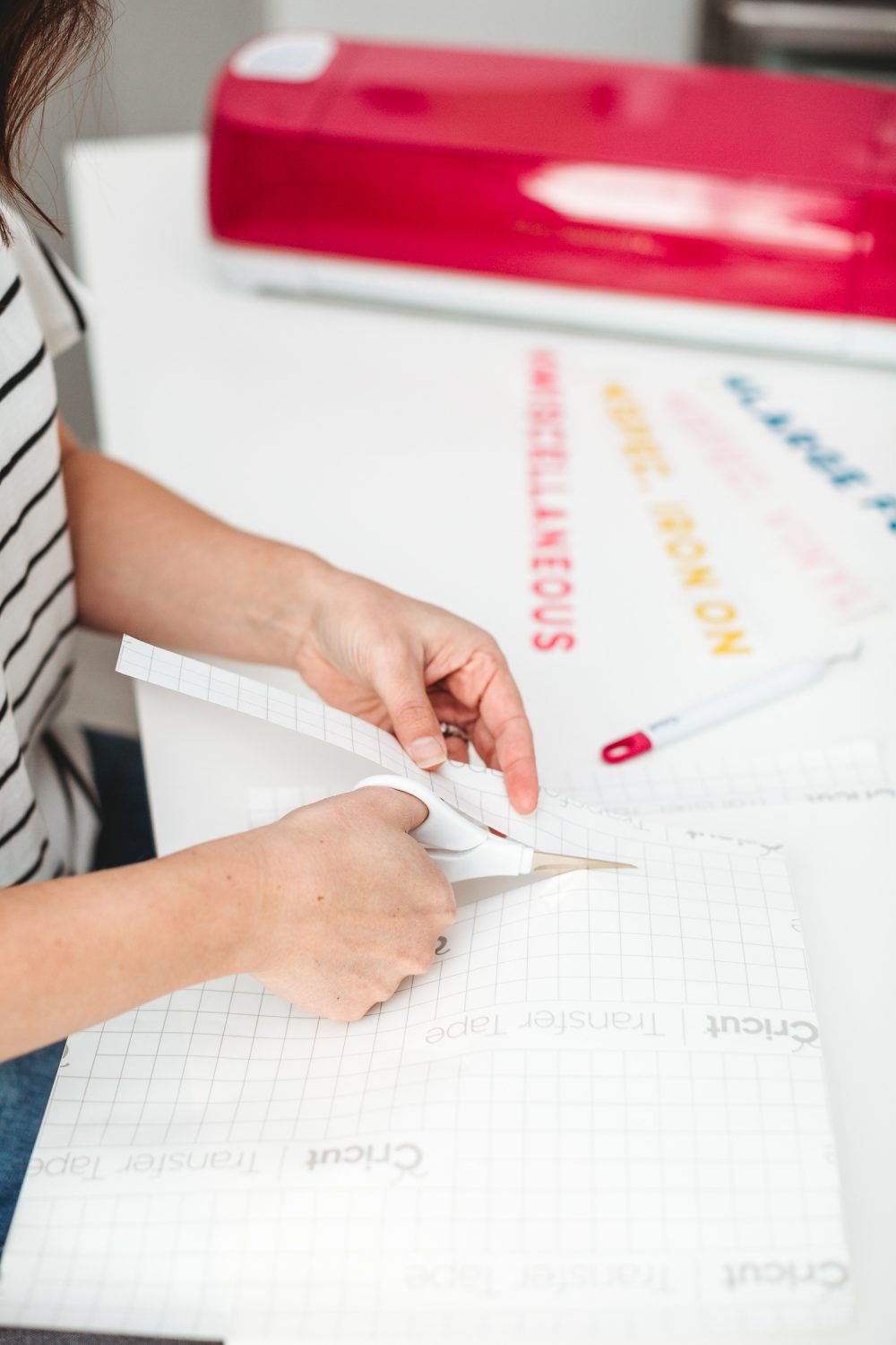 How to Layer Vinyl Using Transfer Tape Tips & Tricks