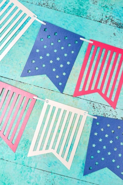 4th of July banners with stars and stripes design