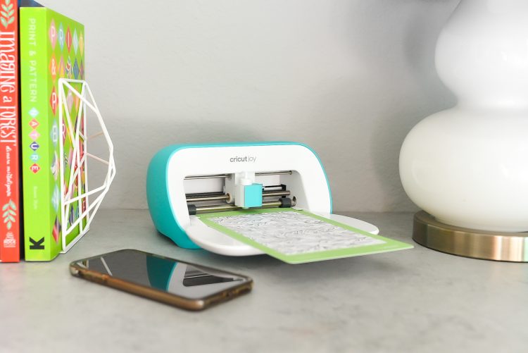 Everything You Need to Know About the Cricut Joy Mini Cutting Machine » The  Denver Housewife