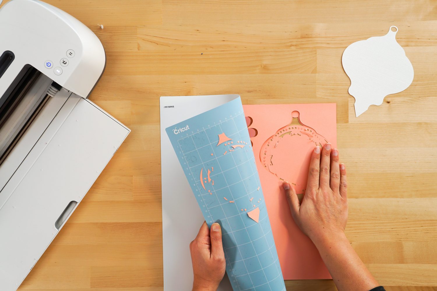 The Ultimate Guide to Cutting Cardstock and Paper with a Cricut