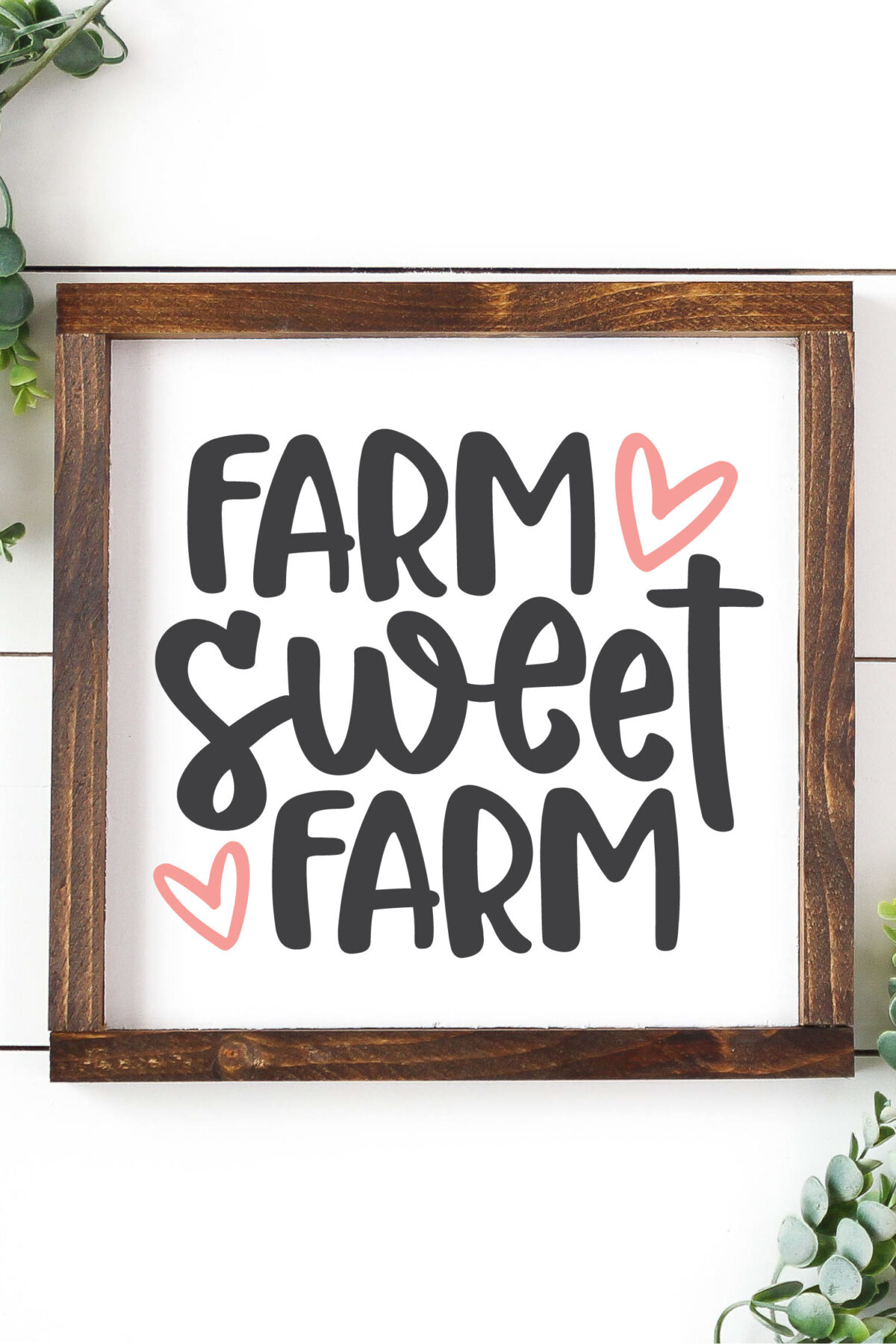 Farm Sweet Farm Front Porch Sign with the Cricut Maker 3 - The Happy Scraps