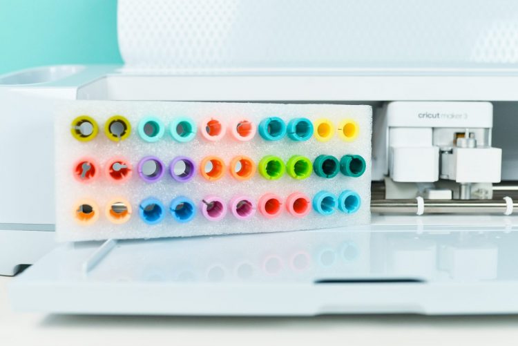 How to Use NonCricut Pens in your Cricut using Pen Adapters!