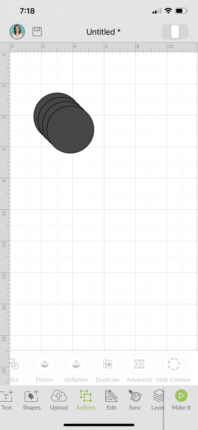 Cricut Design Space iOS: Four 3" circles on Canvas