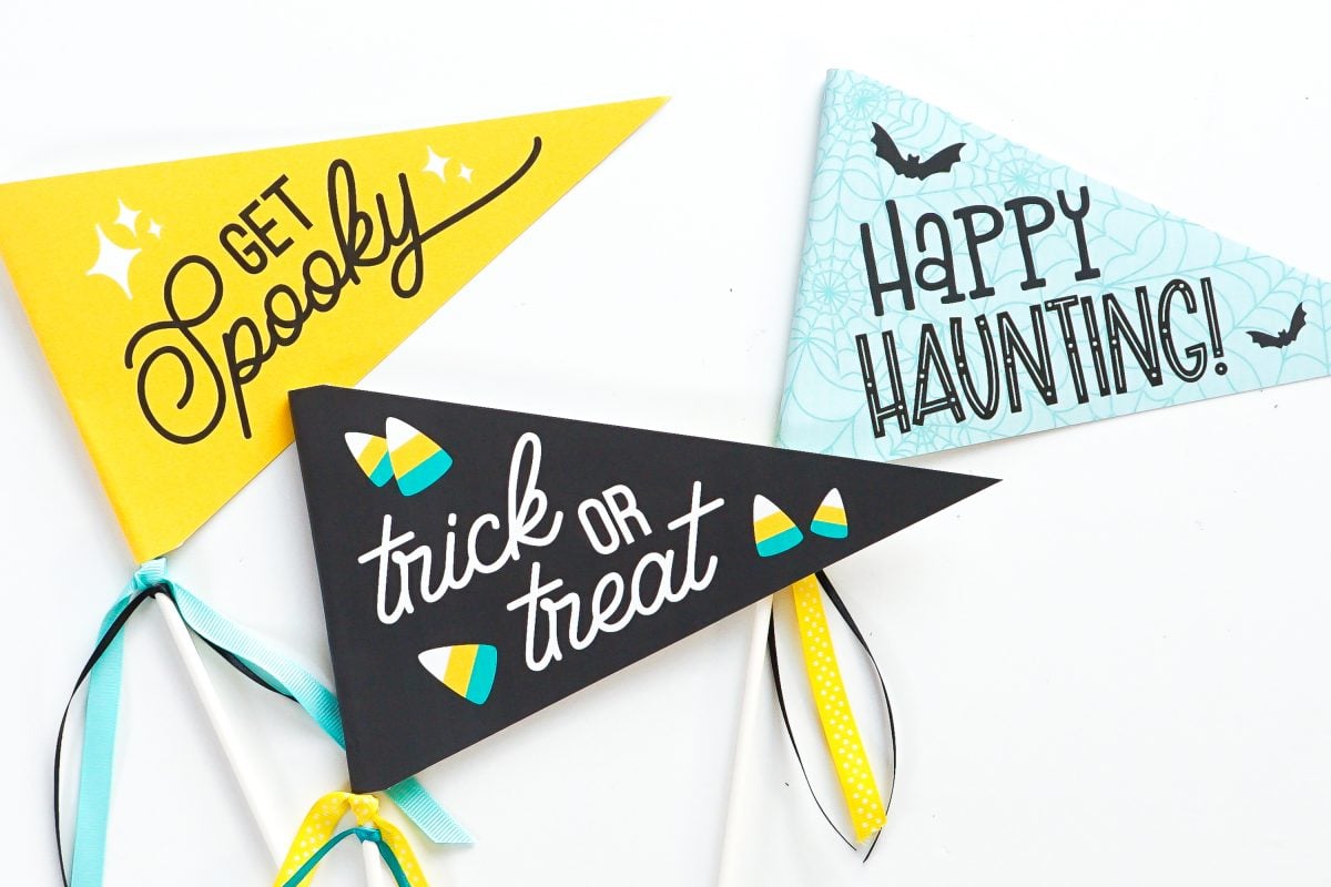 Halloween pennants