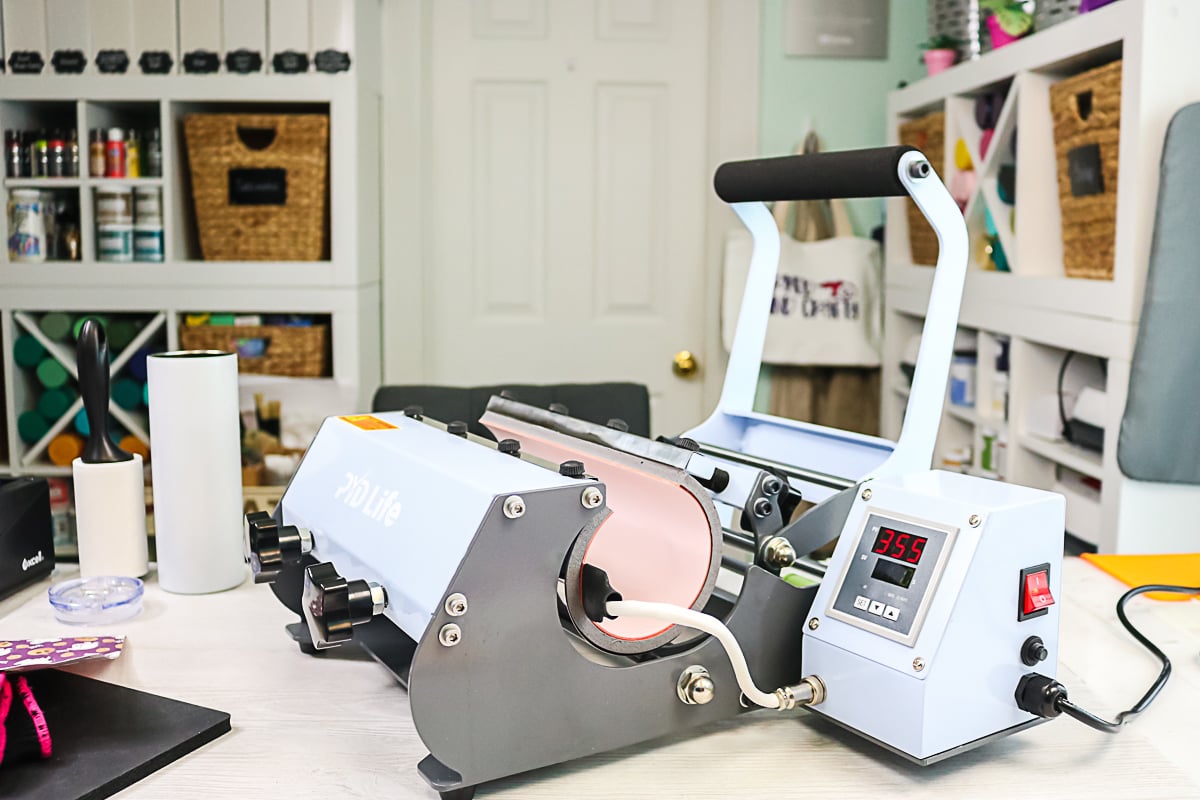 Heat Press Versus EasyPress: Which One Do You Need? - Angie Holden The  Country Chic Cottage