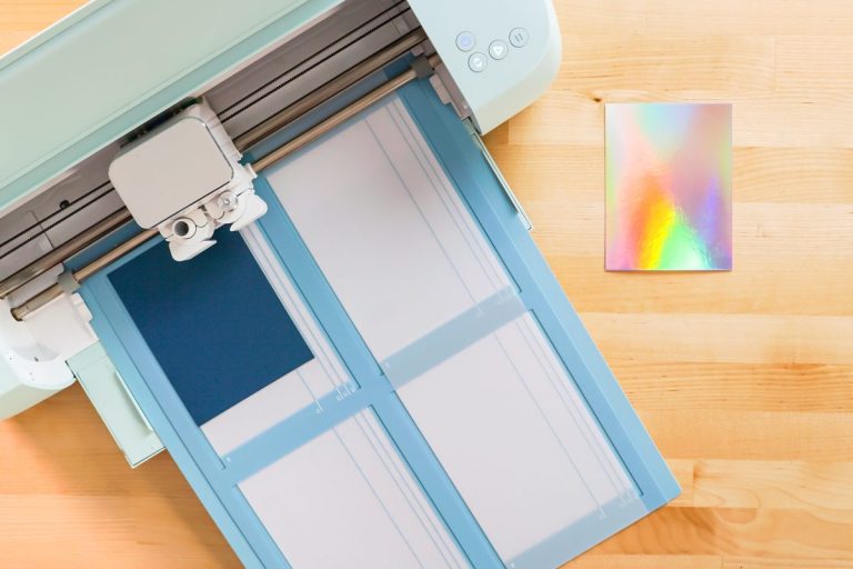 How to Use the Cricut Card Mat Maker and Explore Machines