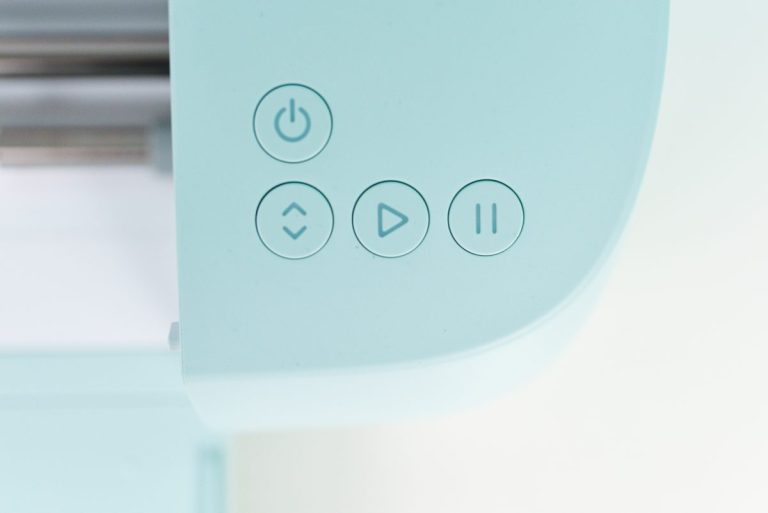 Cricut Explore 3 vs Cricut Explore Air 2 What's the Difference?