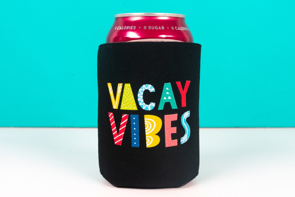 Vacay Vibes DTF can koozie