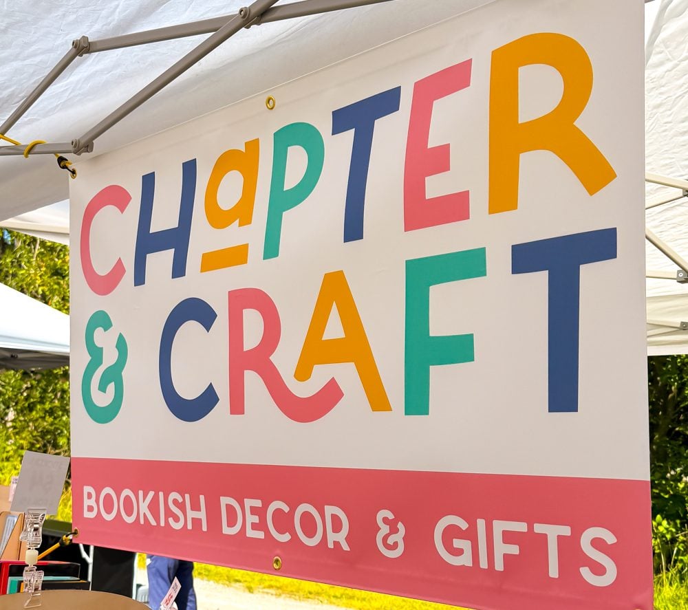 Chapter & Craft vinyl sign