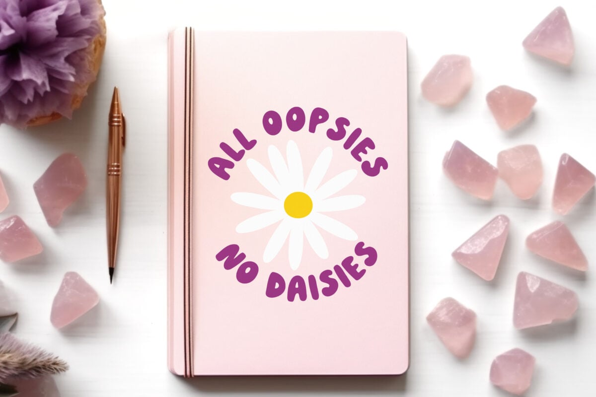 Free Daisy SVG on a note book